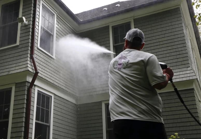 Commercial pressure washing service by Lorain Power Washing at Lorain business